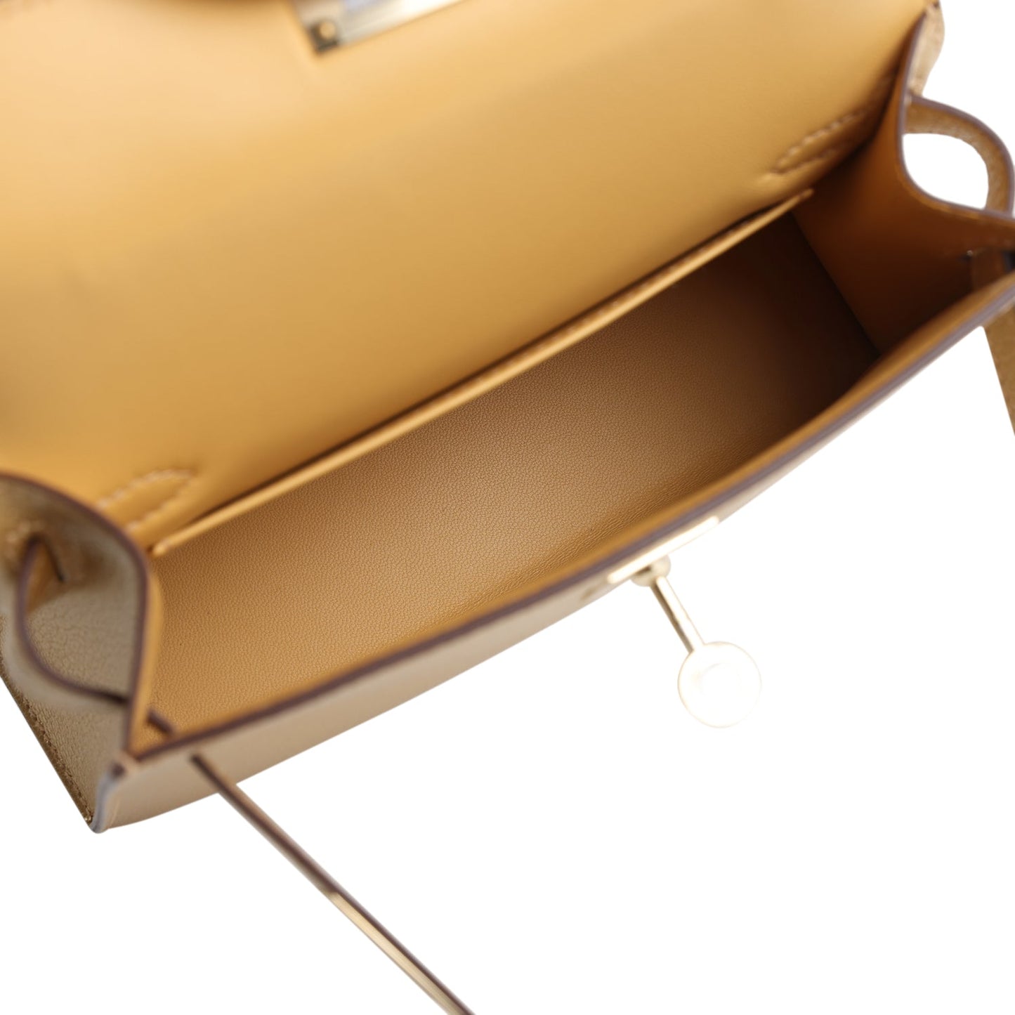 Kelly Sellier 20 Dore Chevre Chamkilight Permabrass Hardware