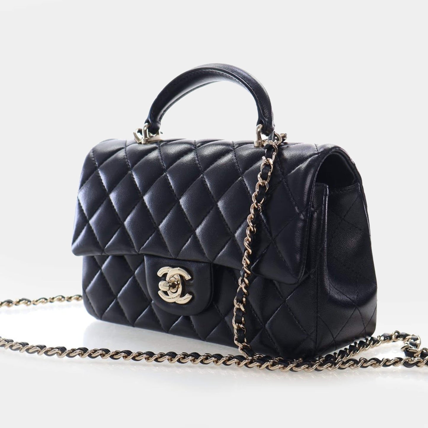 Chanel Classic Flap  Lambskin Leather  Small 20 cm 01