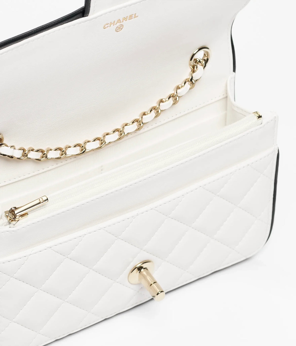WALLET ON CHAIN White and Black