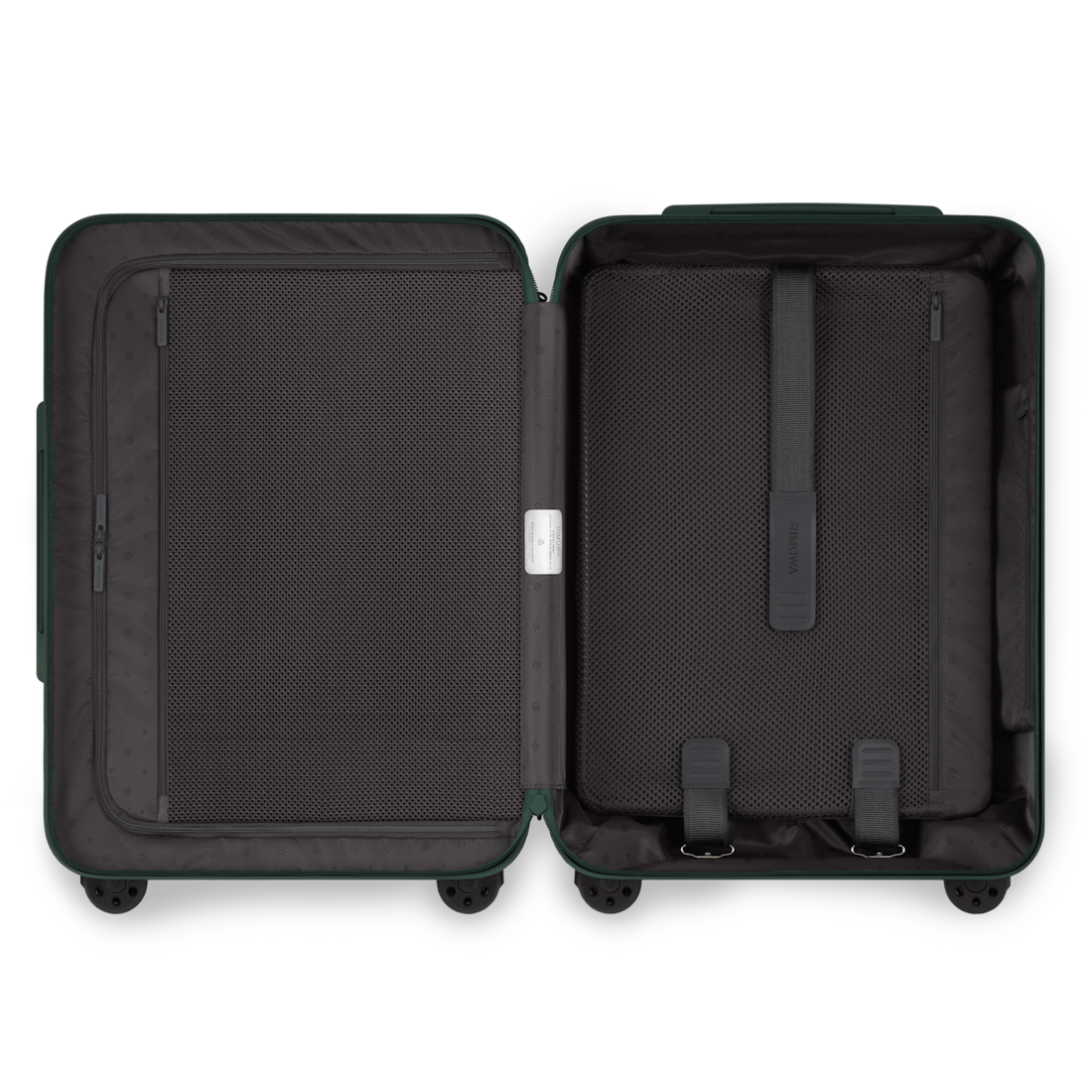 RIMOWA Essential