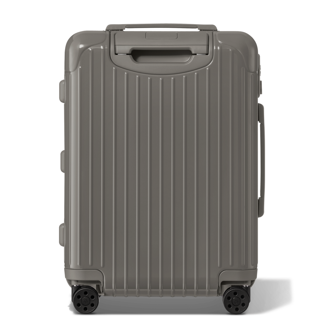 RIMOWA Essential