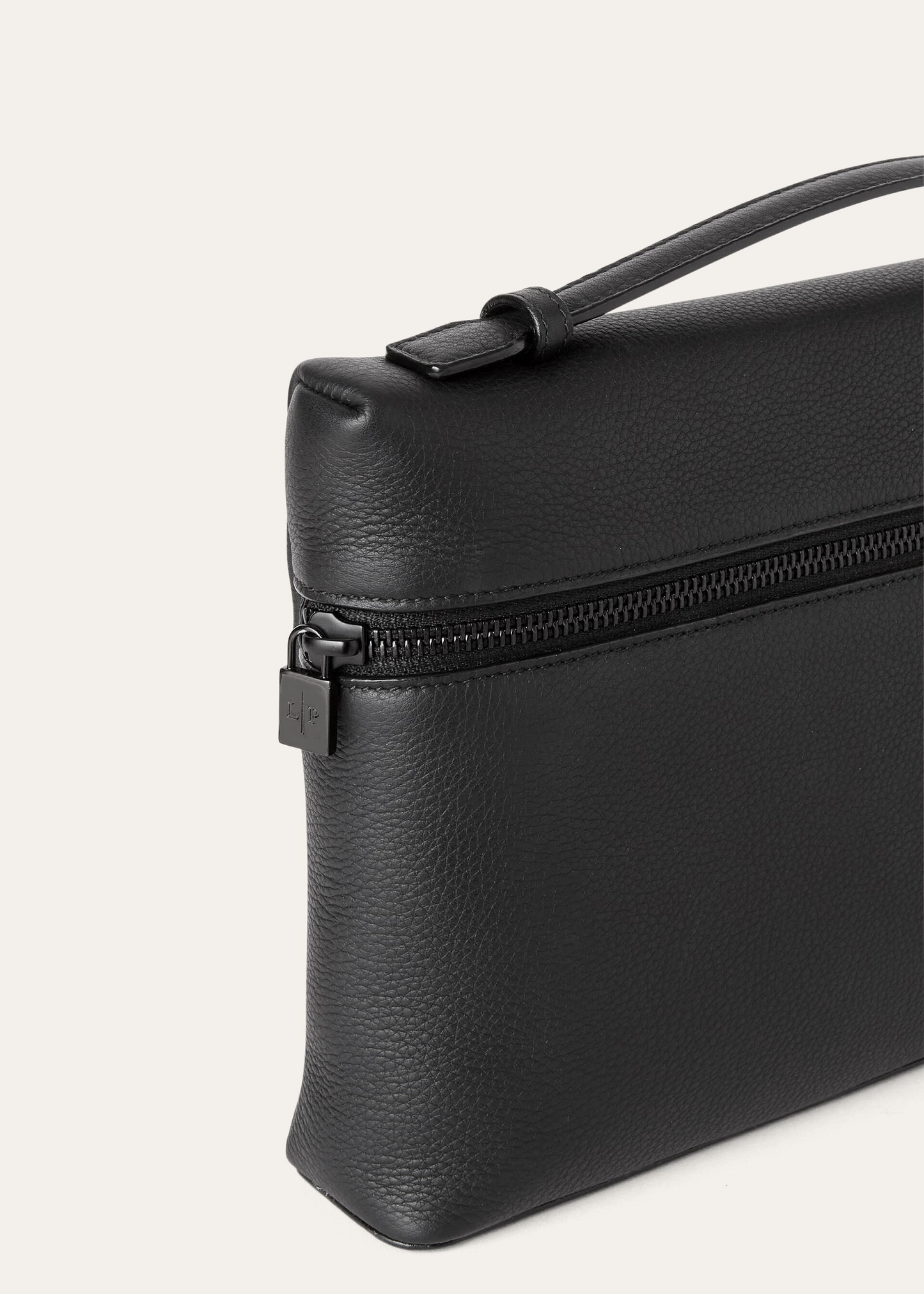 Extra Pouch L29