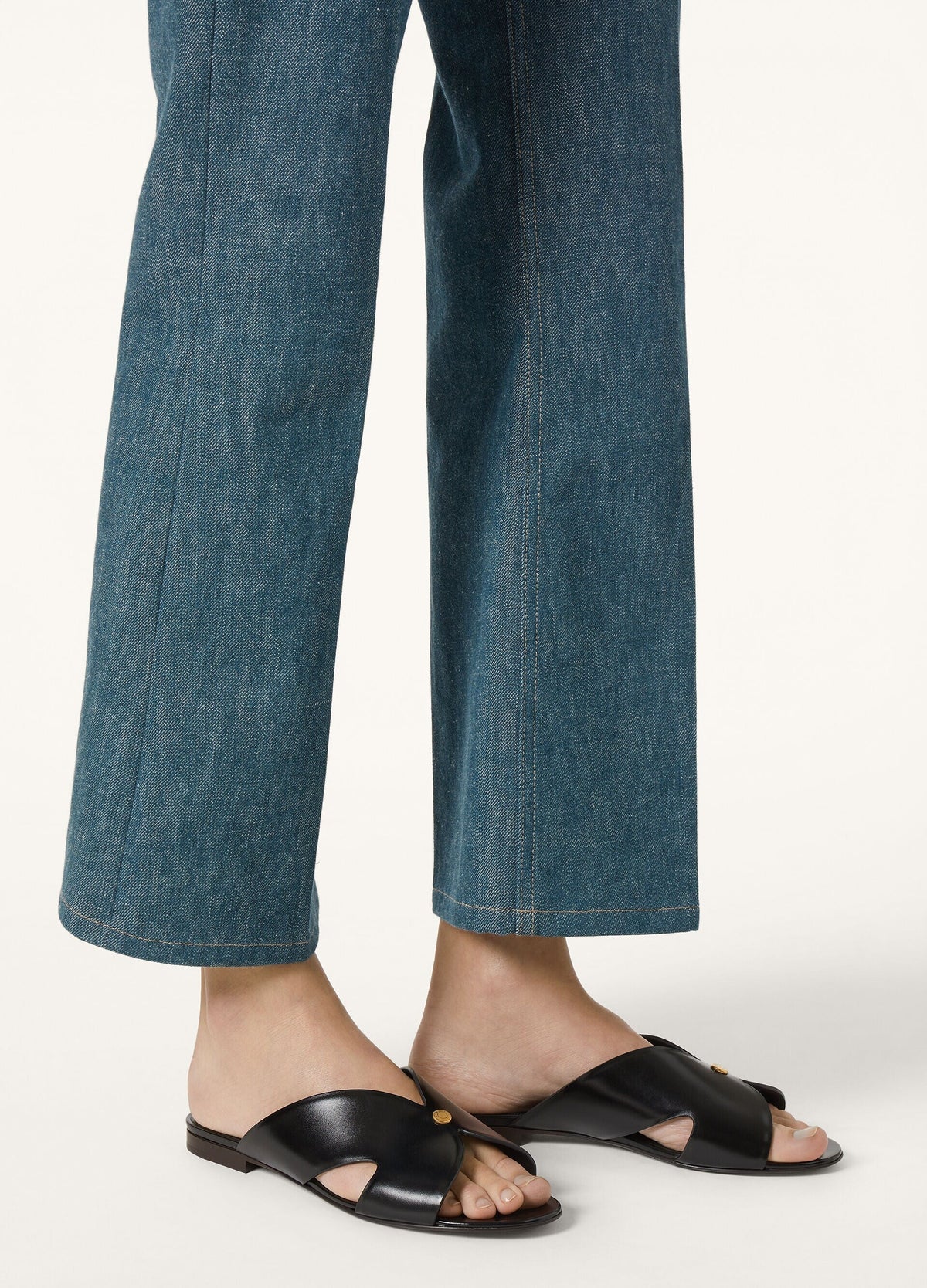 Vera Sandal  Calfskin