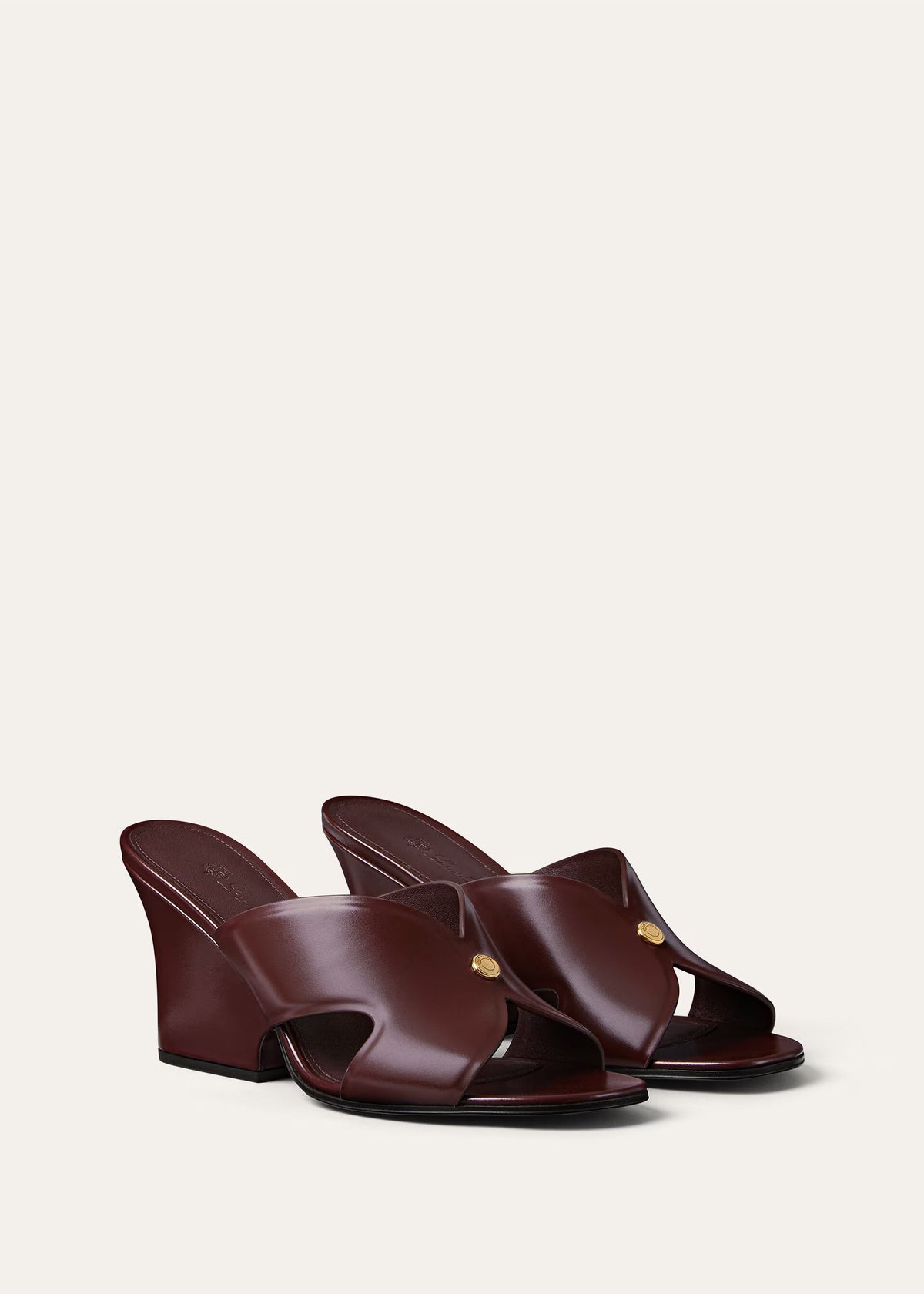 Vera Sandal  Calfskin