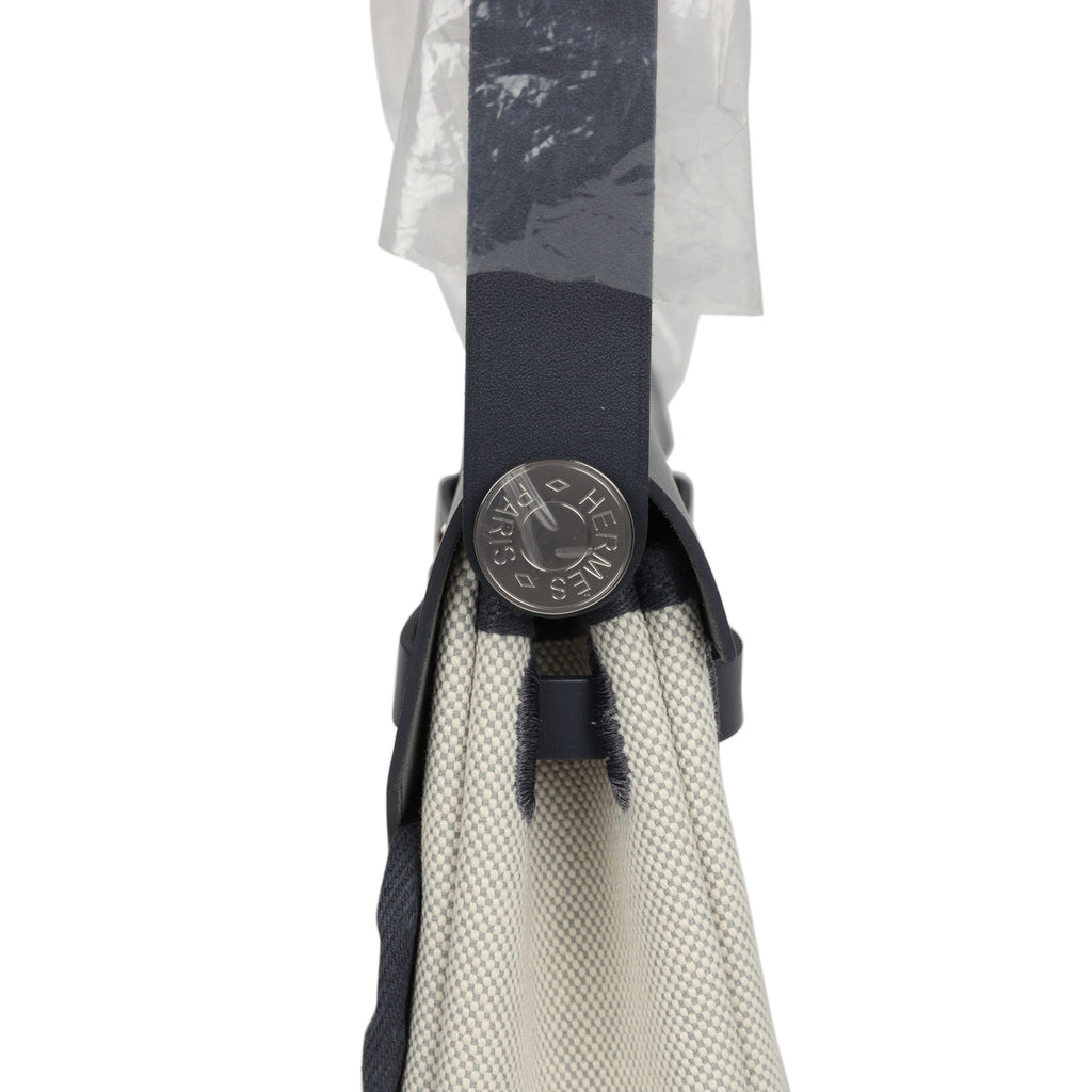 Herbag Zip 20 Mini Ecru and Bleu Glacier Toile H Canvas and Ardoise Vache Hunter Palladium Hardware