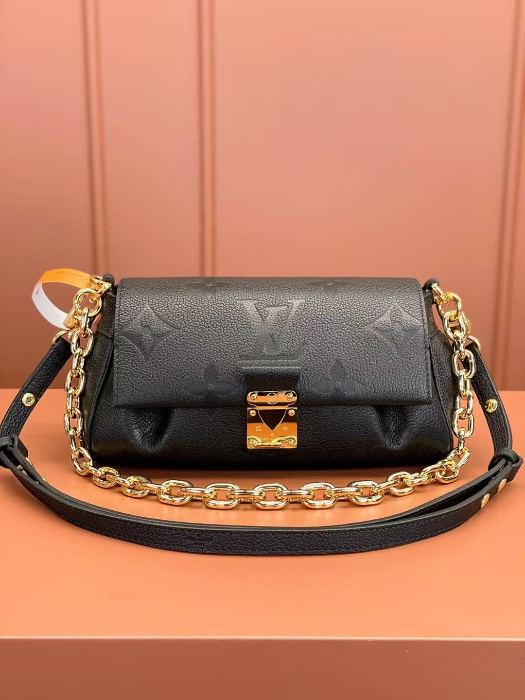 Timeless Chain Accent Shoulder Bag