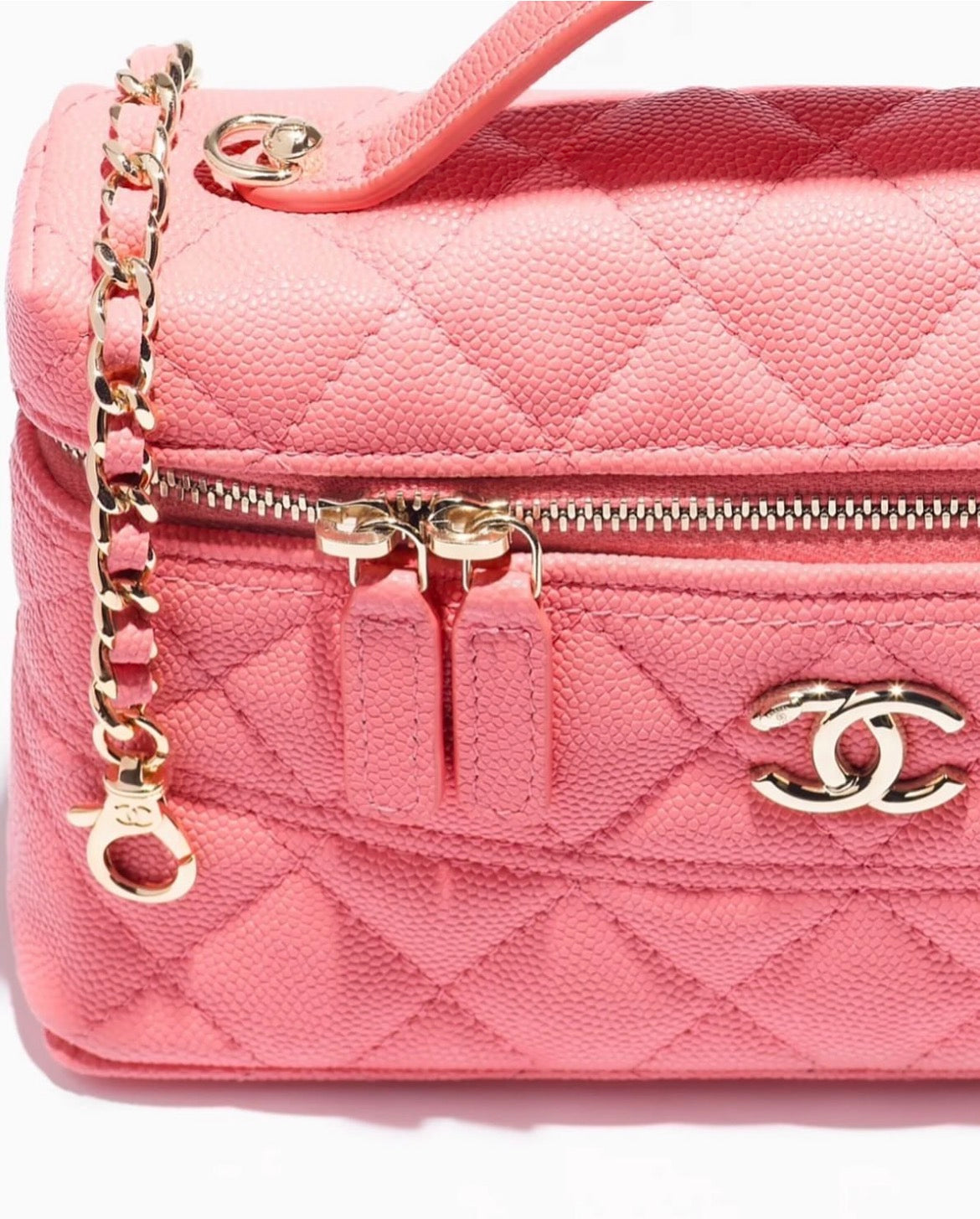 Classic Vanity with Chain in Grained Shiny Calfskin