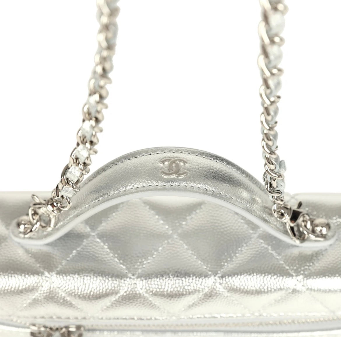 Classic Vanity with Chain in Grained Shiny Calfskin