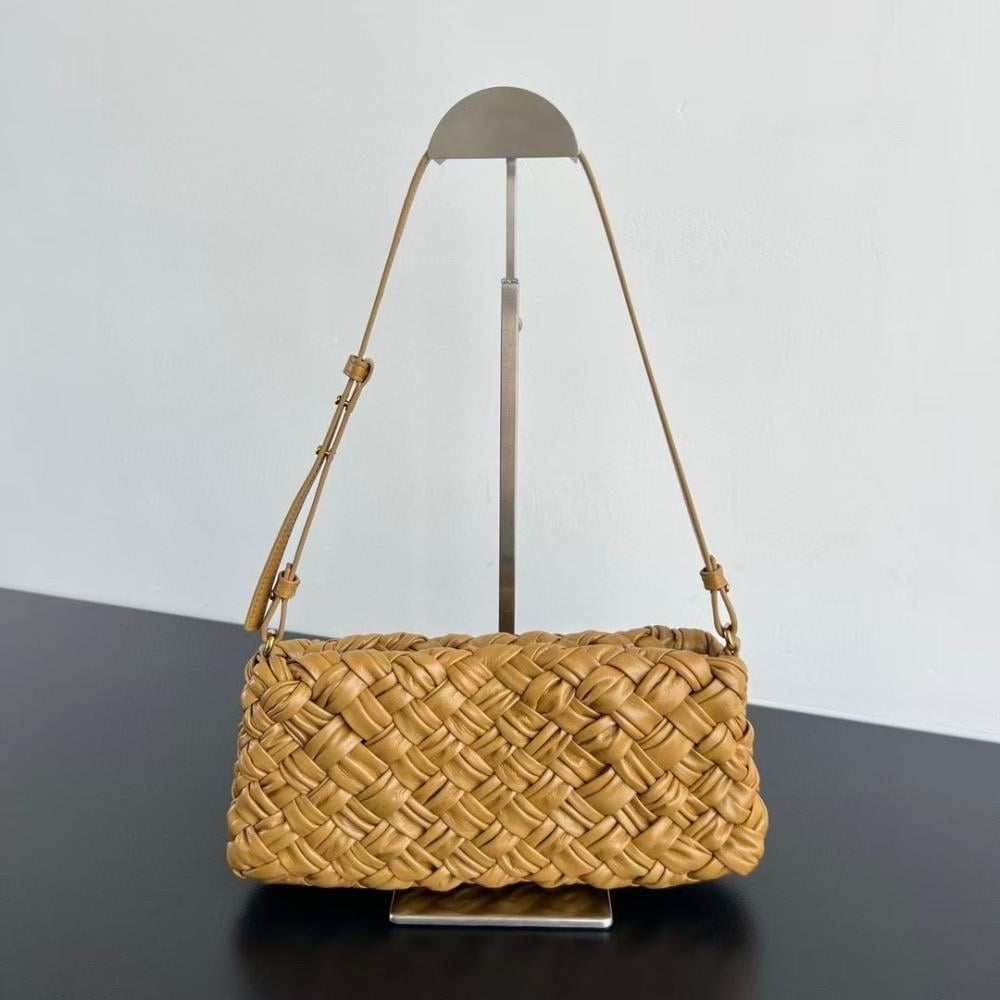 Bottega Veneta Kalimero Cha-Cha