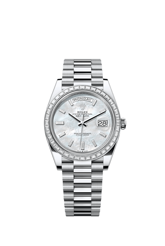 Day-Date 40 40mm 950 Platinum White Mother-Of-Pearl Diamond Dial Diamond-Set Bezel President Bracelet Self-Winding Watch