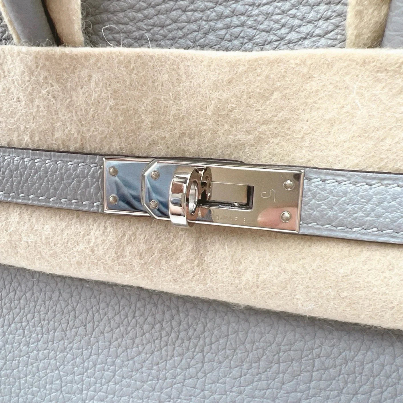 Hermes Birkin 25 Togo 4Z Gris Mouette 01